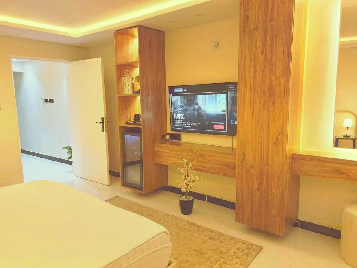 Apartment 1 bedroom & 1 living room in AlYarmook district, Riyadh
